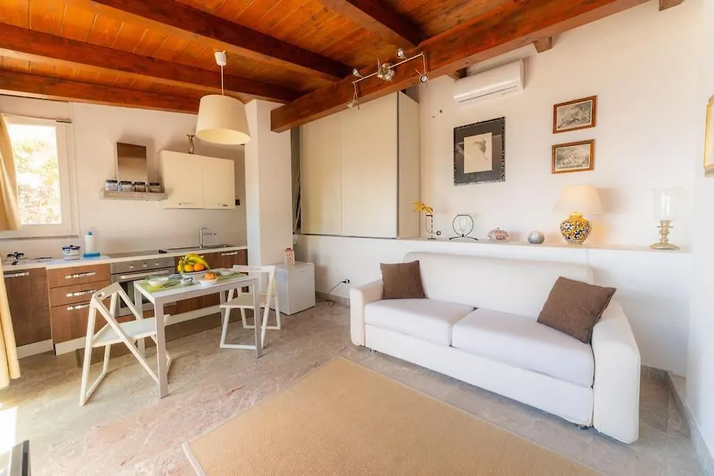 Chalet Vista Mare A Taormina Con Parcheggio Paolone House