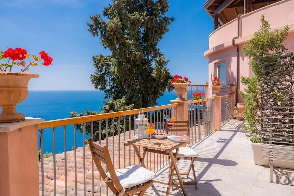 Chalet Vista Mare A Taormina Con Parcheggio Paolone House