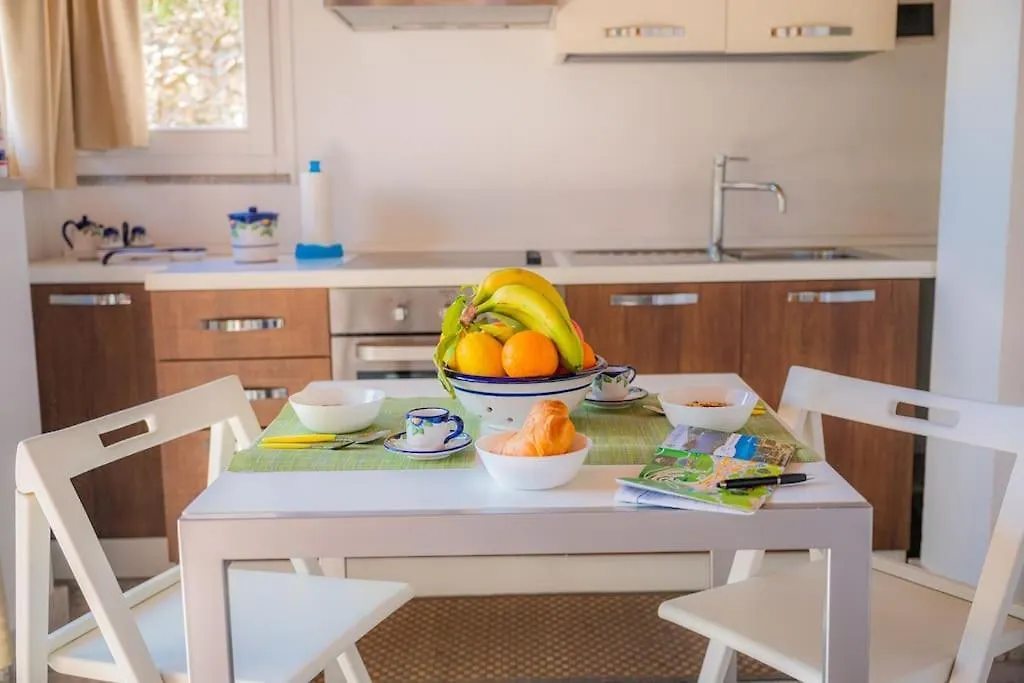 Chalet Vista Mare A Taormina Con Parcheggio Paolone House İtalya